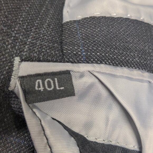 Jean-Paul Germain Men's windowpane plaid double breasted wool sport coat - Picture 6 of 6